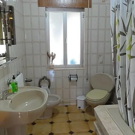 Apartamento Apartamento Ézaro